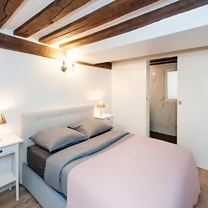  Apartment Place Du Pantheon